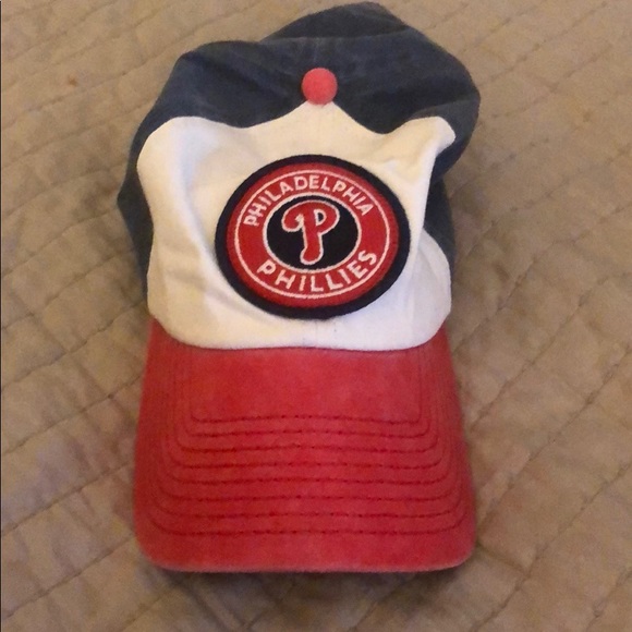 Accessories - Philadelphia Phillies Patch Hat